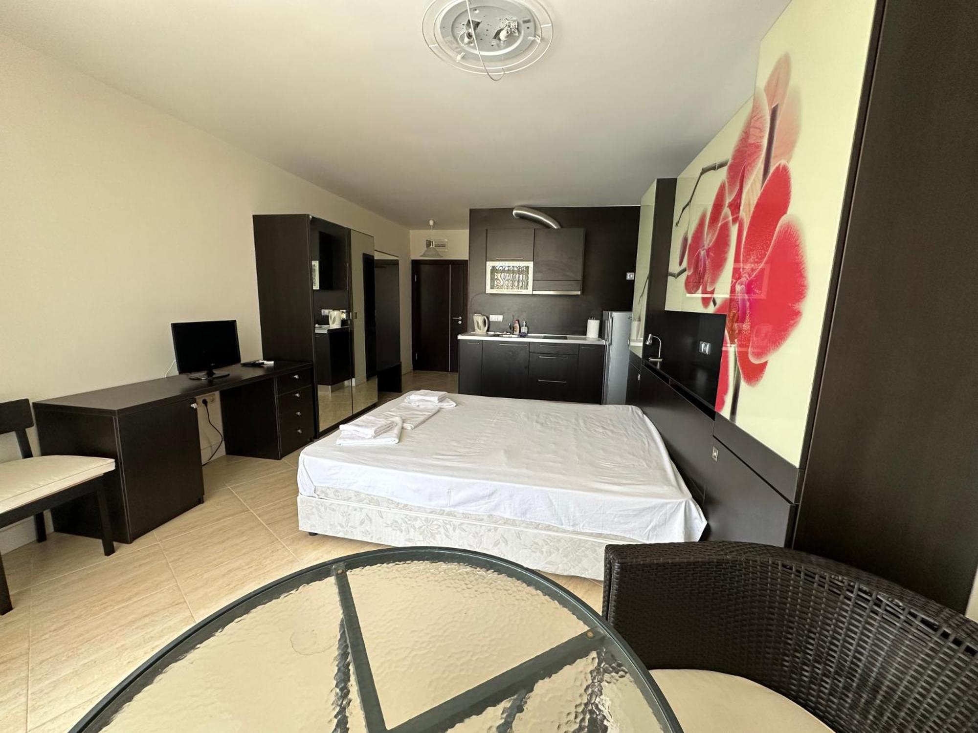 Psb Apartments In Midia Resort Aheloy Exteriör bild