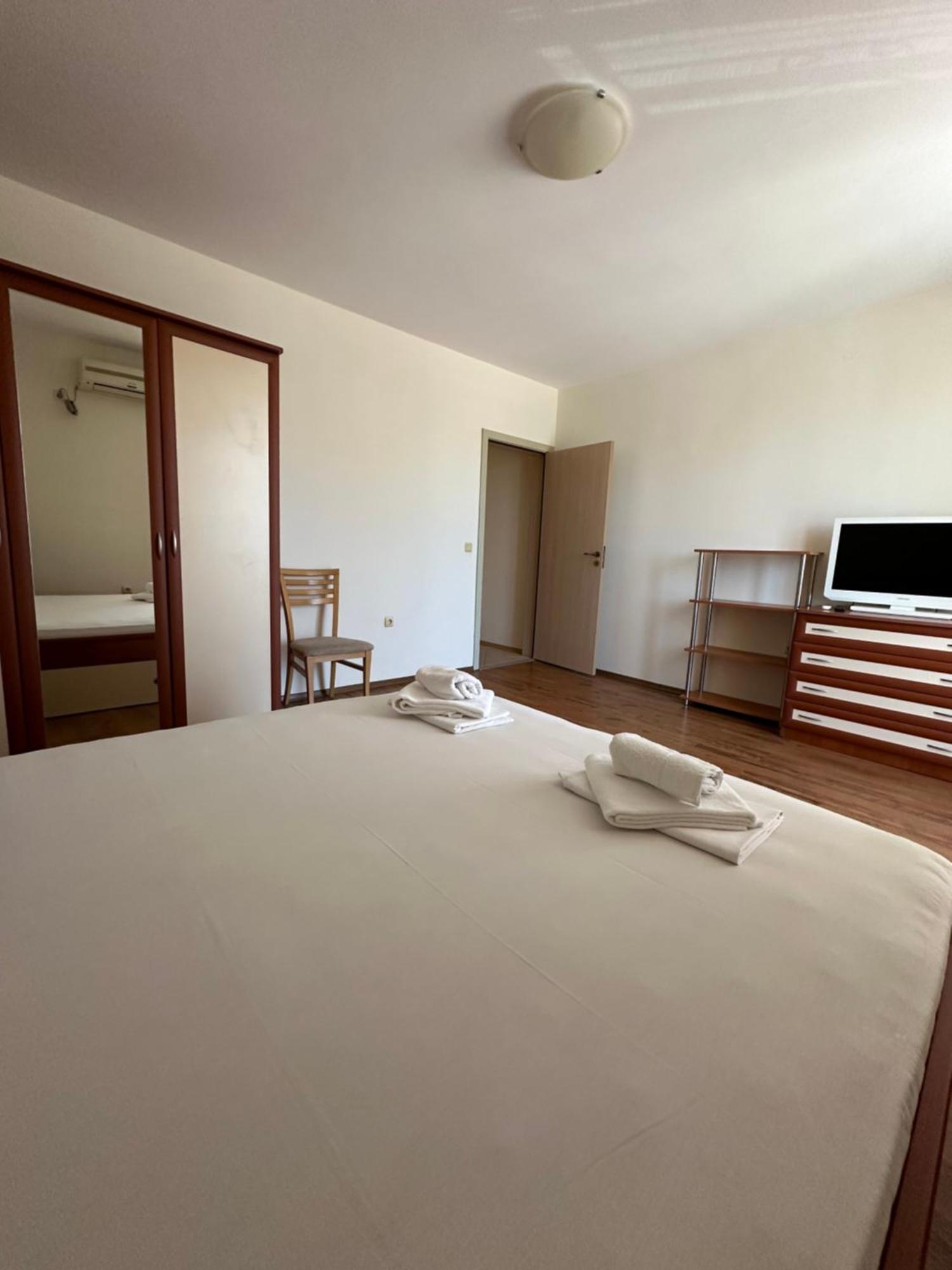 Psb Apartments In Midia Resort Aheloy Exteriör bild