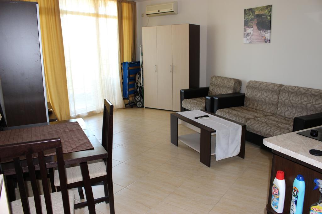 Psb Apartments In Midia Resort Aheloy Exteriör bild